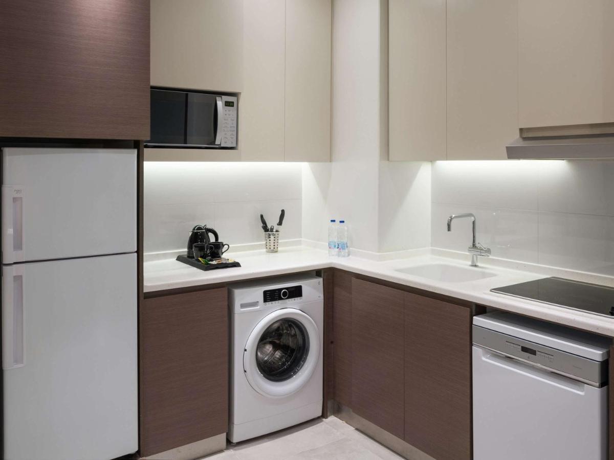 Adagio Aparthotel Jeddah Malik Road Bagian luar foto
