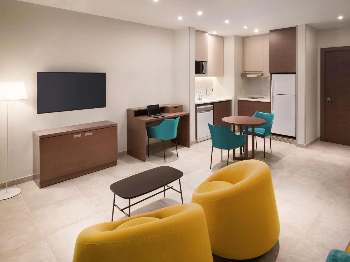 Adagio Aparthotel Jeddah Malik Road Bagian luar foto