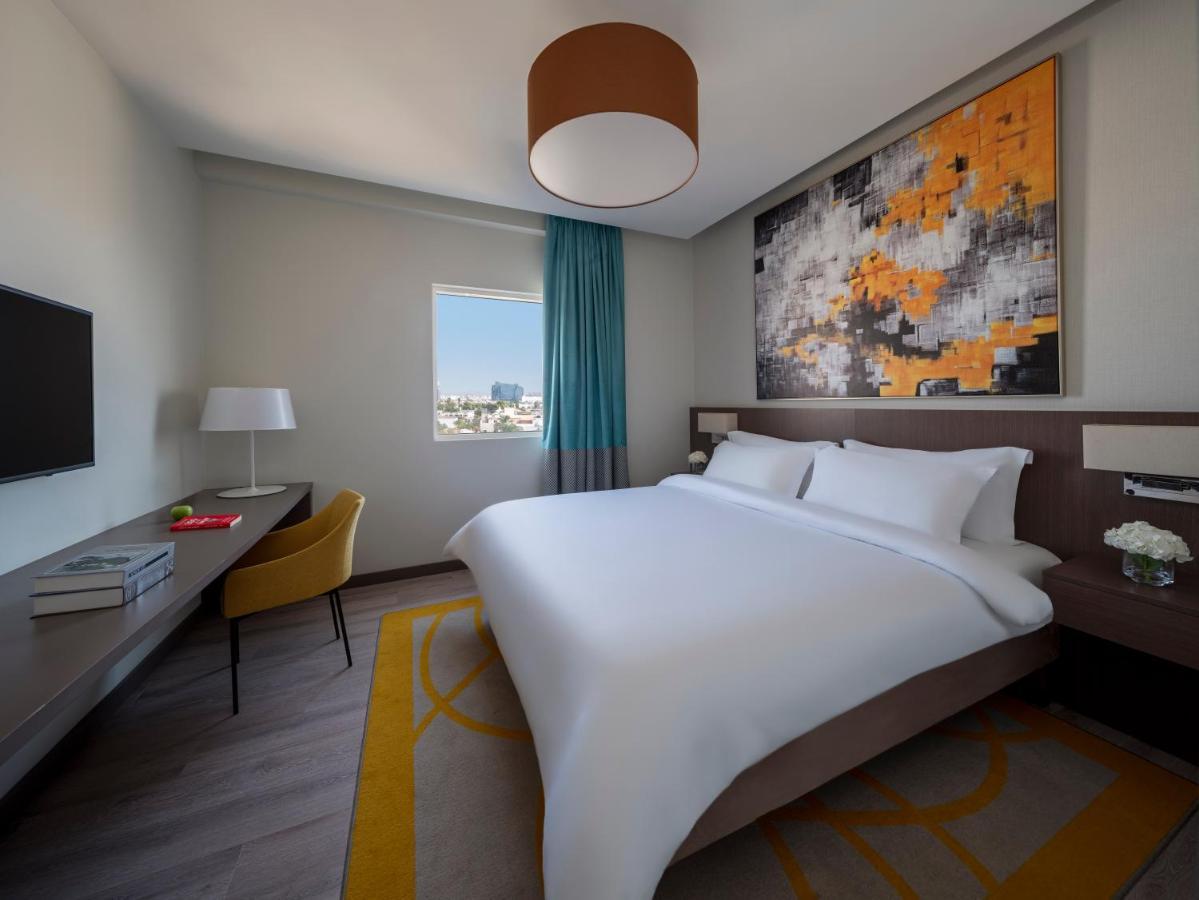 Adagio Aparthotel Jeddah Malik Road Bagian luar foto