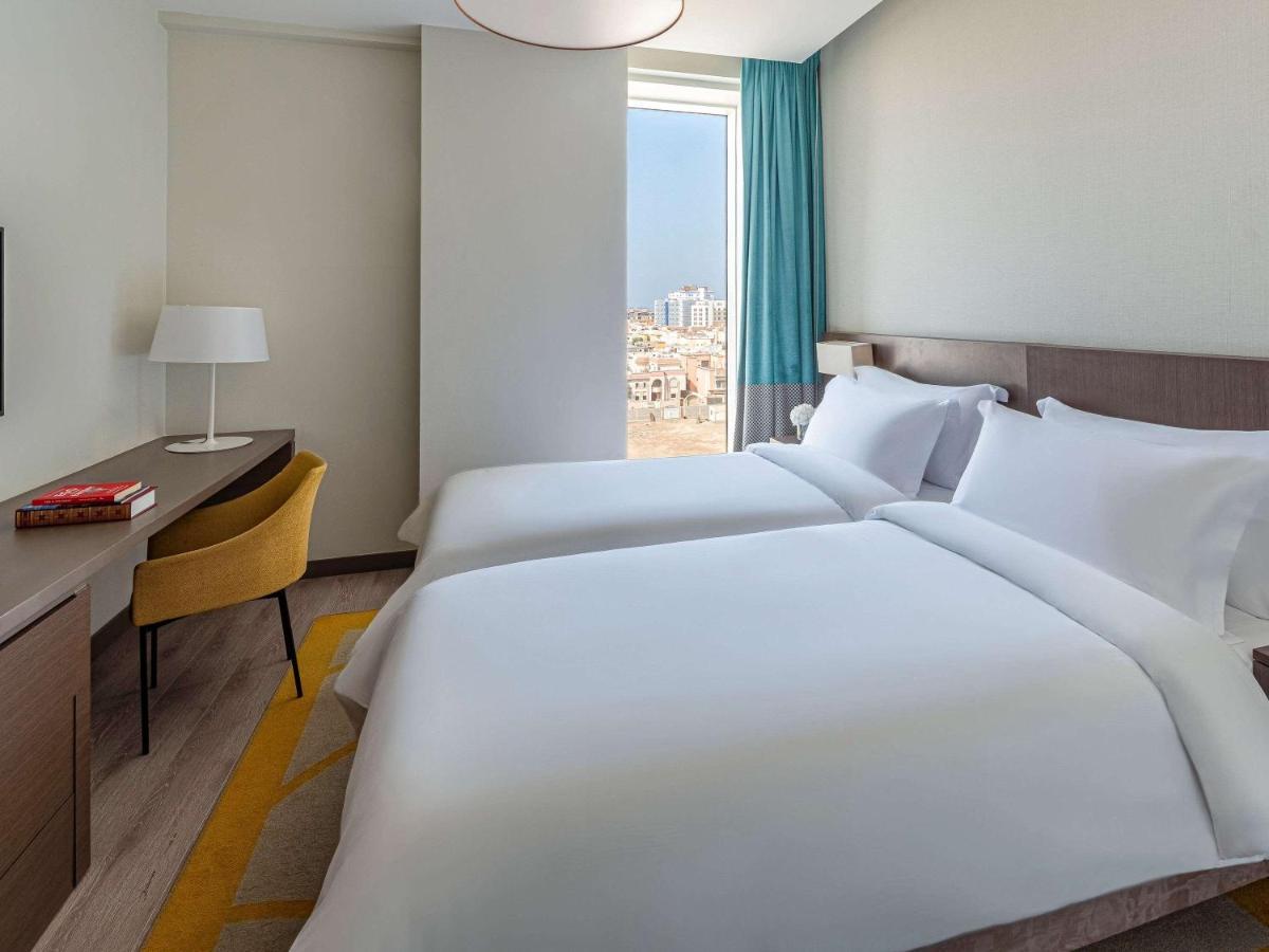 Adagio Aparthotel Jeddah Malik Road Bagian luar foto