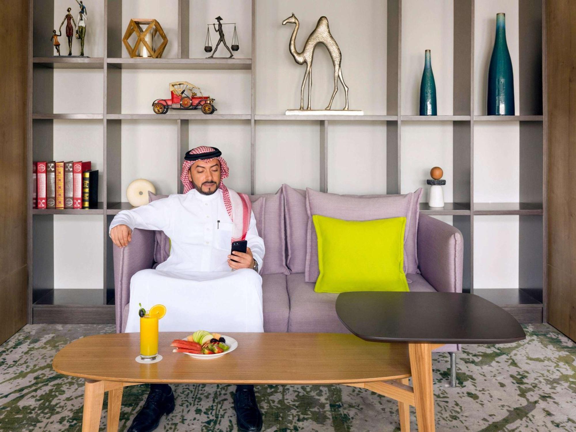 Adagio Aparthotel Jeddah Malik Road Bagian luar foto